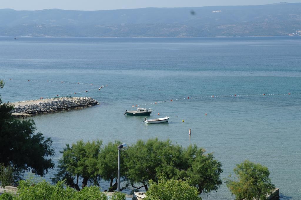 Hostel Guesthouse Mira Omiš Exteriér fotografie